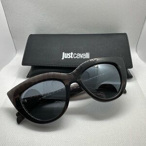 Original Just Cavalli Oversized Cat-Eye Black Sunglasses Like New In Case